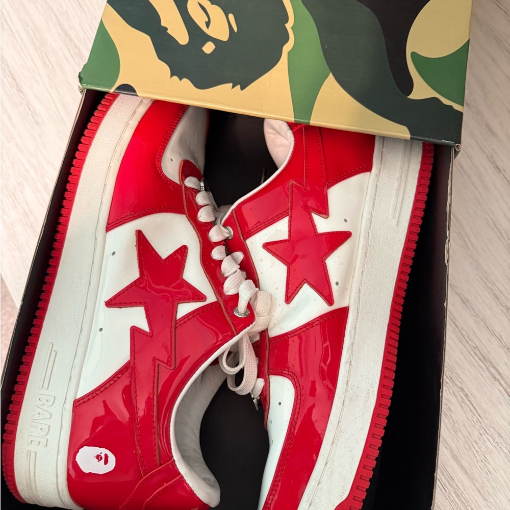 BAPE Bapesta Low Red/White Sneakers– Size 12 – Deadstock (2023) - Picture 5 of 6